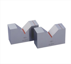Khối V bằng gang đúc hãng Obishi
